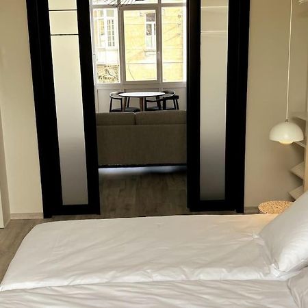 Ferienwohnung Au Cabinet Childeric Tournai Exterior foto