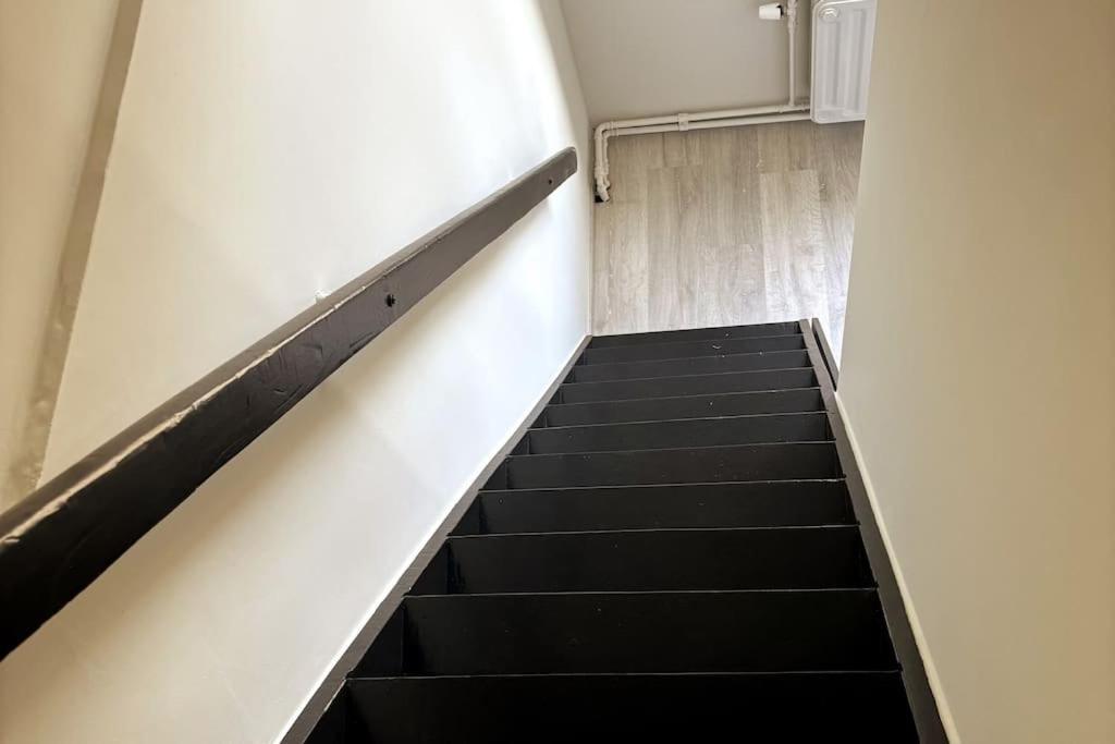 Ferienwohnung Au Cabinet Childeric Tournai Exterior foto