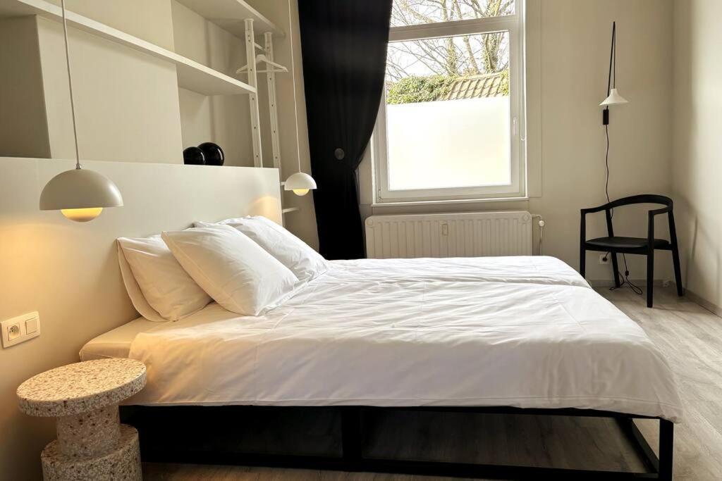 Ferienwohnung Au Cabinet Childeric Tournai Exterior foto